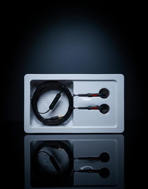 c5c045ed 5983 4004 87fb 53c480fd0a82 | Auriculares