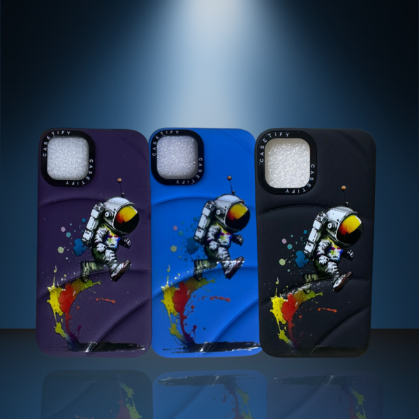 Estuche Protector para iPhone 12 y 12 Pro – Diseño Astronauta 3D Antigolpes
